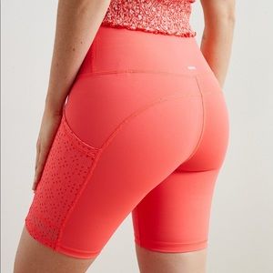 Aerie biker shorts with pockets